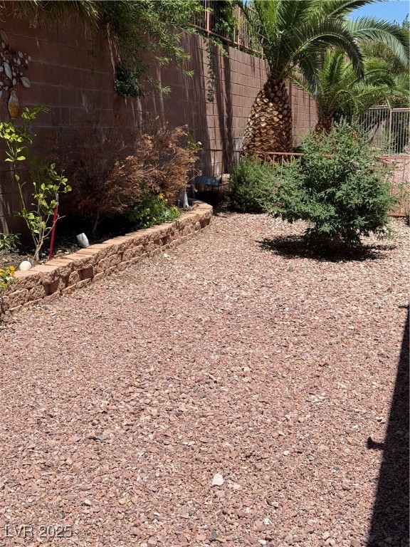 Henderson, Nevada 89012, United States, 2 Bedrooms Bedrooms, ,2 BathroomsBathrooms,Residential,Active,153850