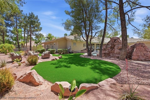 Tiny photo for 2212 Chatsworth Court, Henderson, NV 89074 (MLS # 2769903)