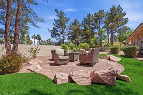 Tiny photo for 2212 Chatsworth Court, Henderson, NV 89074 (MLS # 2769903)