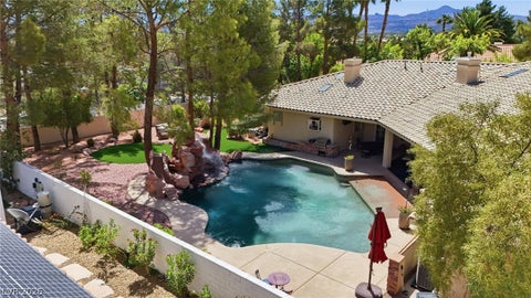 Tiny photo for 2212 Chatsworth Court, Henderson, NV 89074 (MLS # 2769903)