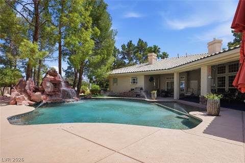 Tiny photo for 2212 Chatsworth Court, Henderson, NV 89074 (MLS # 2769903)