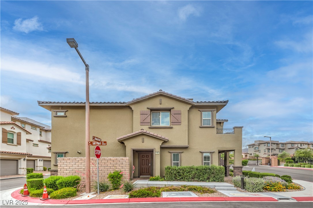 Properties 1 173 Petaluma Valley Drive
