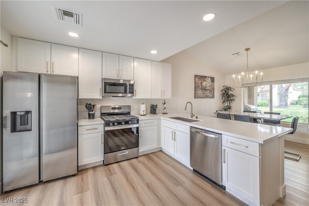 8513 Glenmount Drive, Las Vegas, Nevada image 17