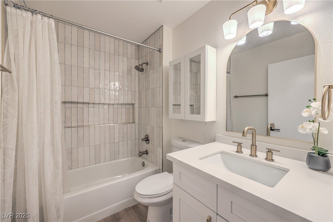 8513 Glenmount Drive, Las Vegas, Nevada image 25