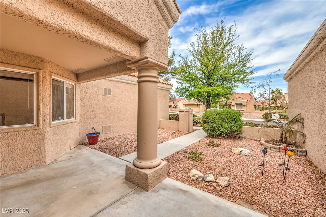 8513 Glenmount Drive, Las Vegas, Nevada image 3