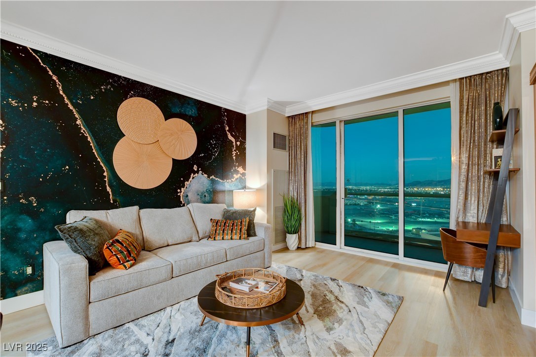 145 E Harmon Avenue 2120