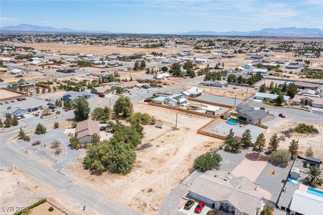 261 E Hickory Street, Pahrump, Nevada image 1