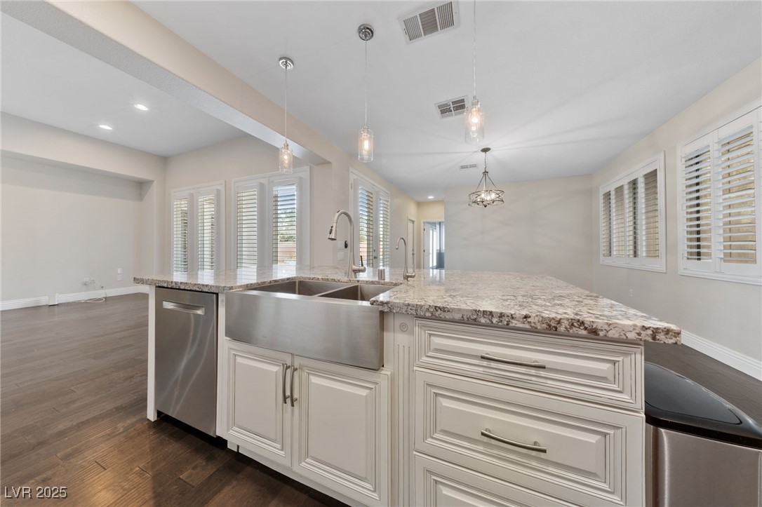 616 Canyon Brook Place, Las Vegas, Nevada image 17