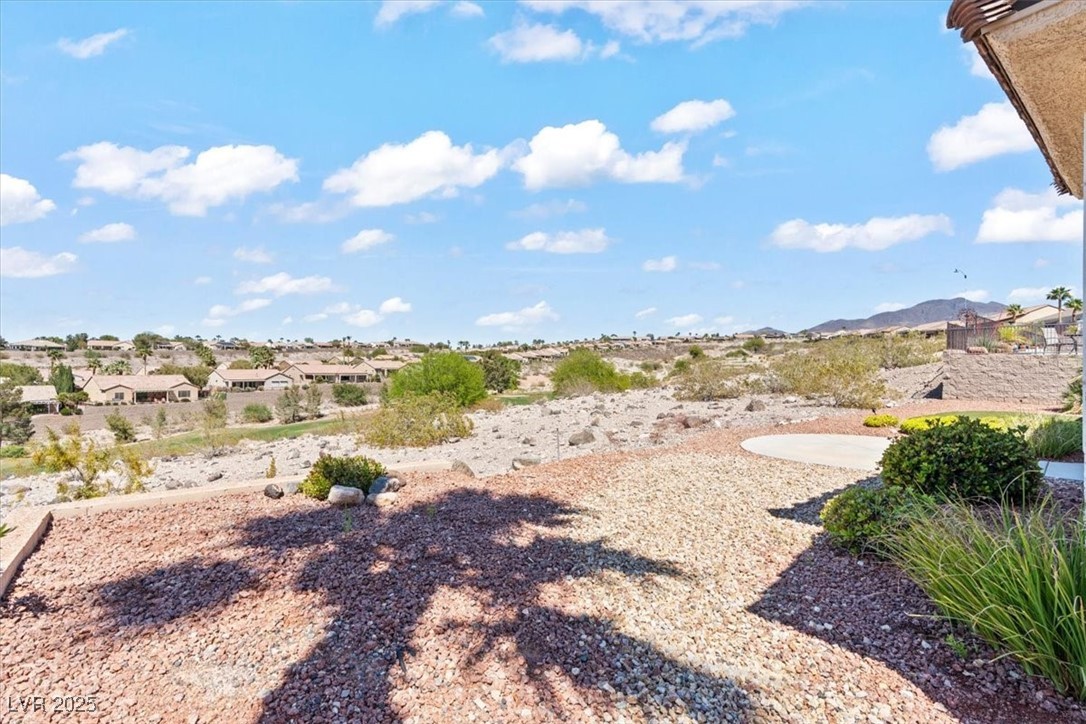 2868 Foxtail Creek Avenue, Henderson, Nevada image 37