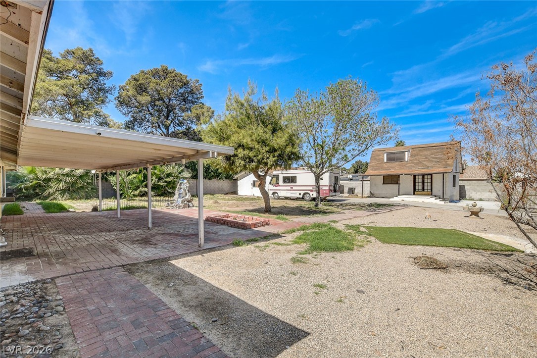 4388 E Hacienda Avenue