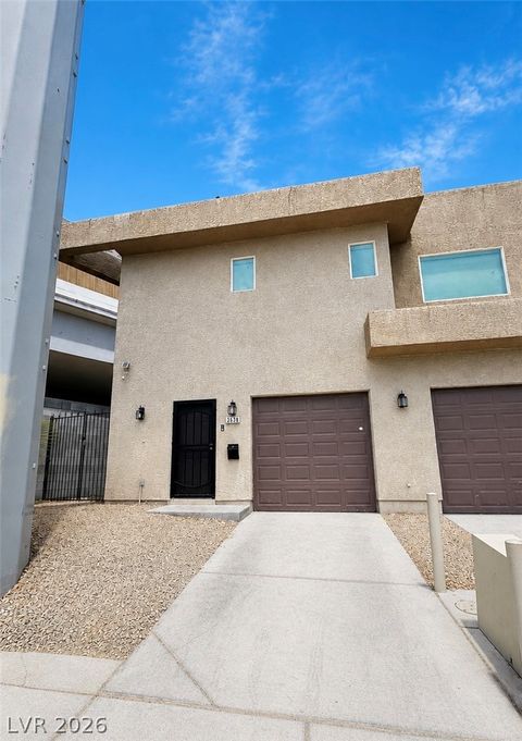 Condo For Sale - 363 N 14th Street #200B<br/> Las Vegas, NV 89101