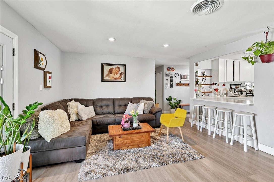 1528 Saylor Way