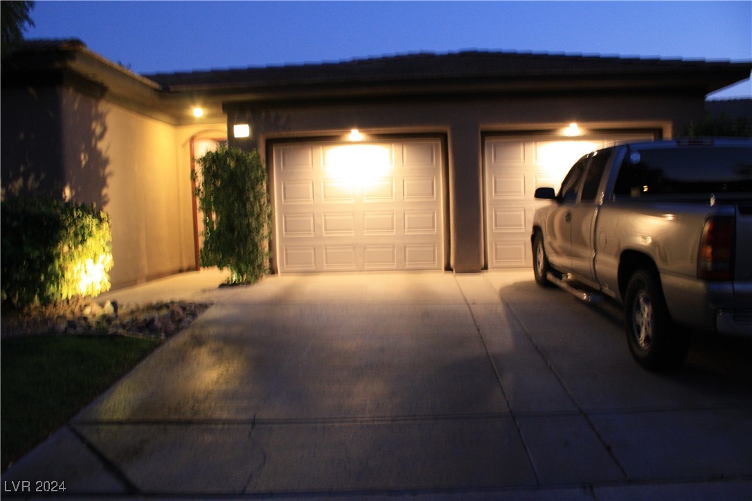 17 Chatmoss Road, Henderson, Nevada image 1