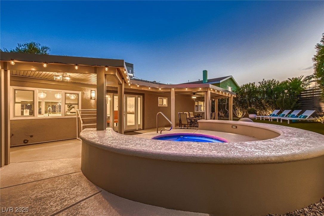 Las Vegas, Nevada 89146, United States, 3 Bedrooms Bedrooms, ,2 BathroomsBathrooms,Residential,Active,118598