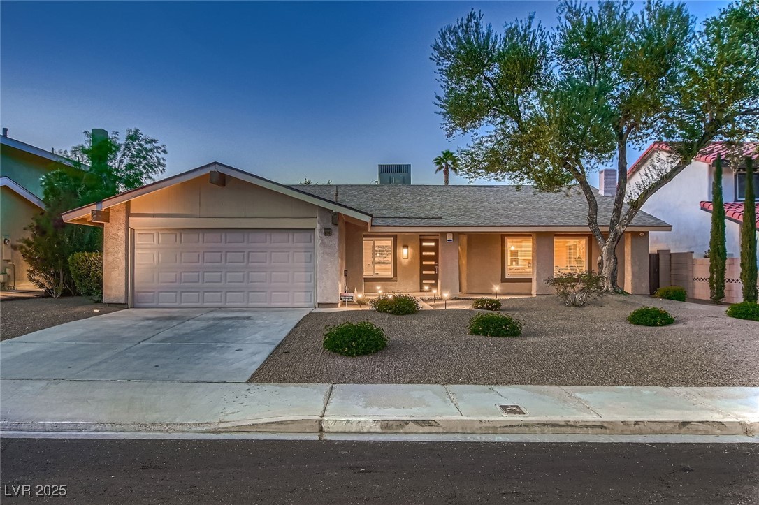 Las Vegas, Nevada 89146, United States, 3 Bedrooms Bedrooms, ,2 BathroomsBathrooms,Residential,Active,118598