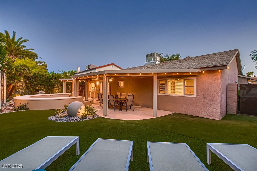 Las Vegas, Nevada 89146, United States, 3 Bedrooms Bedrooms, ,2 BathroomsBathrooms,Residential,Active,118598