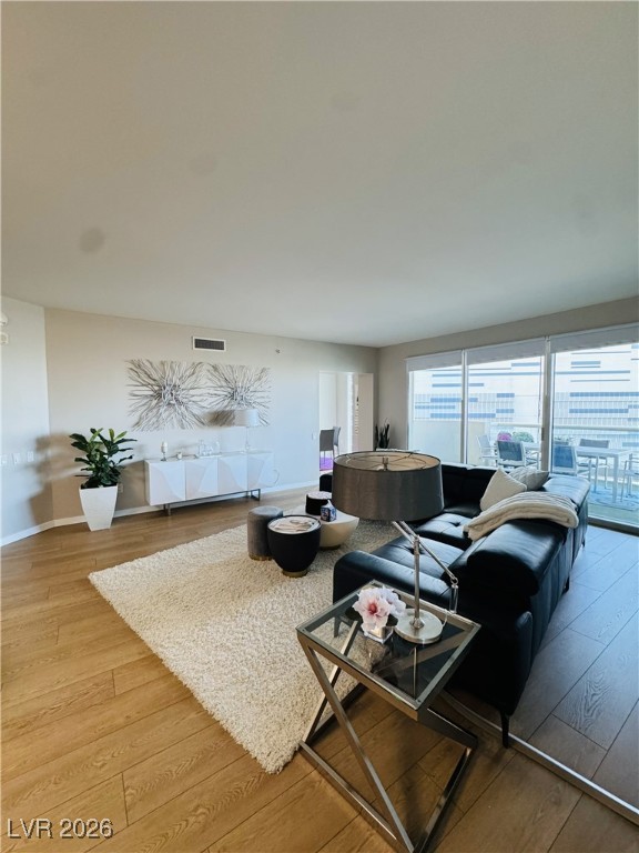 2857 Paradise Road 904