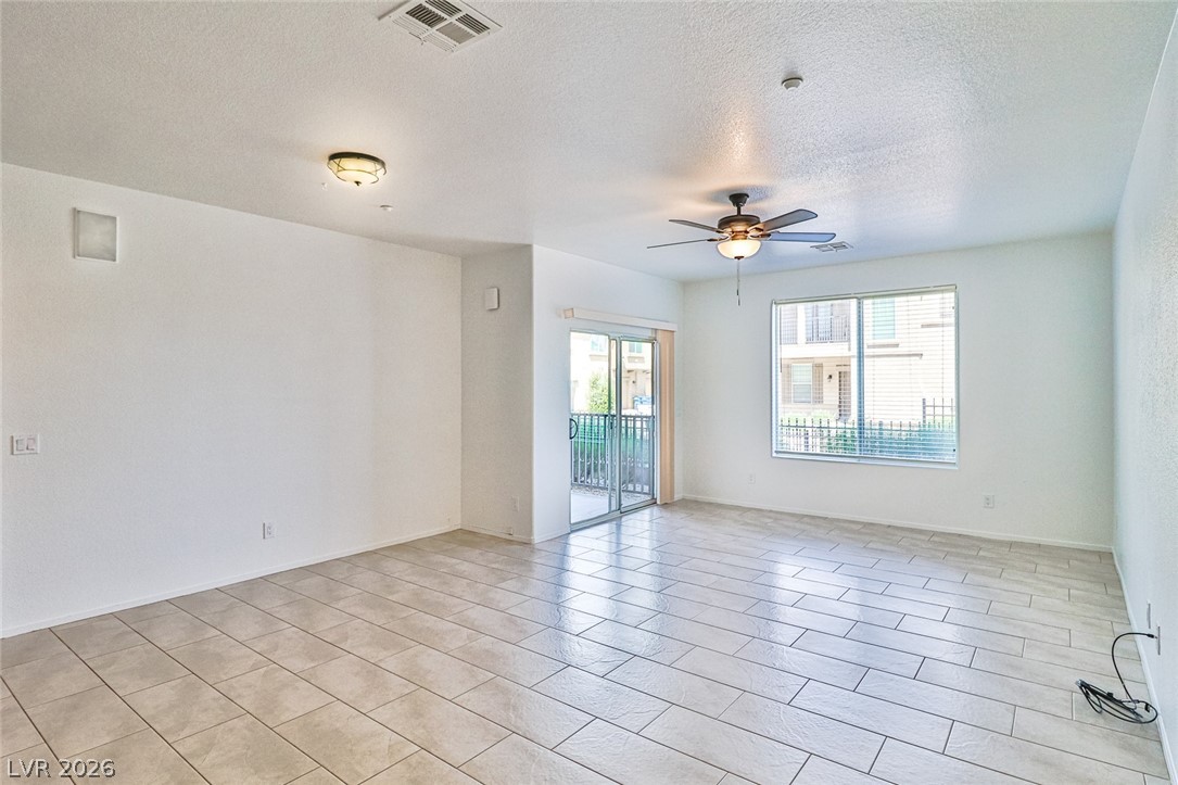 4437 Dover Straight Street 105