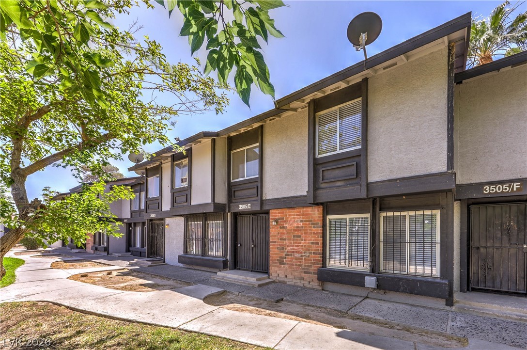 3505 Mercury Street E