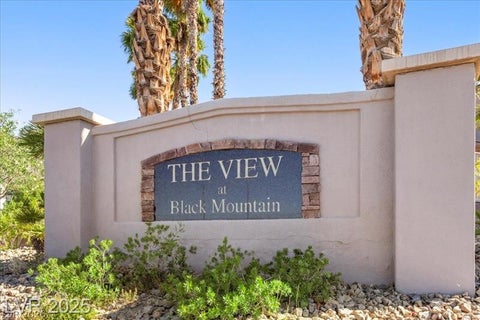 Townhouse For Sale - 207 Priority Point Street<br/> Henderson, NV 89012
