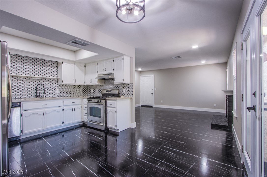 6617 W Tropicana Avenue 202