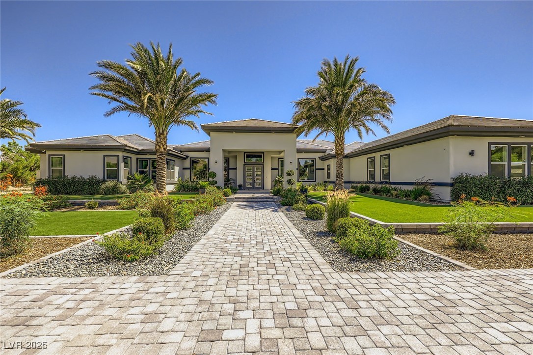 6731 Via Provenza Avenue