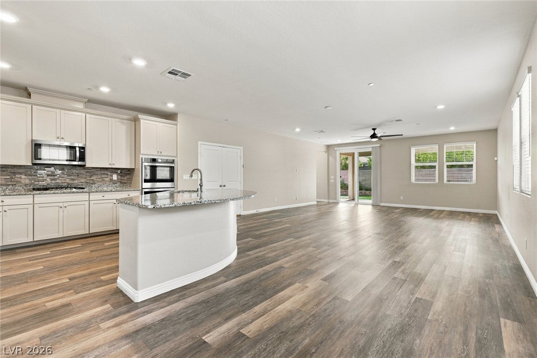 2979 Ballantrae Court