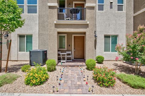 Townhouse For Sale - 668 Tiarella Lane<br/> Clark County, Henderson, NV 89015