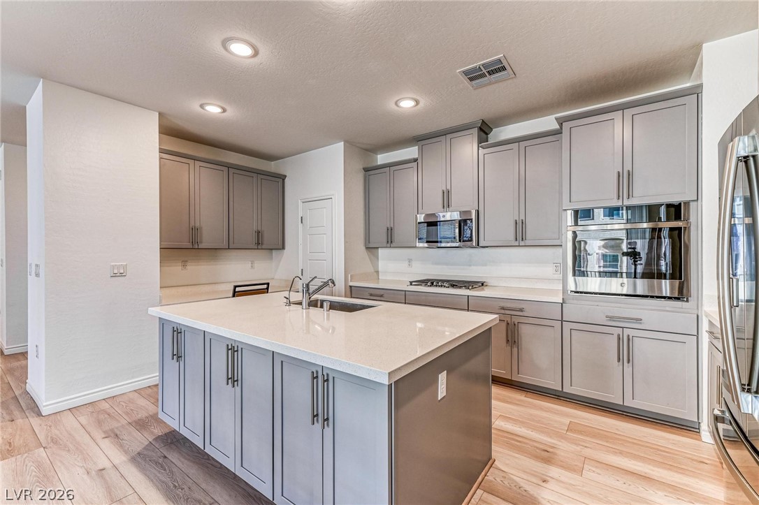 2555 Hampton Road 10108