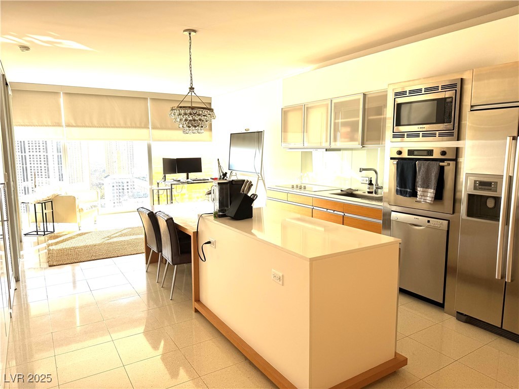 3722 Las Vegas Boulevard 2503