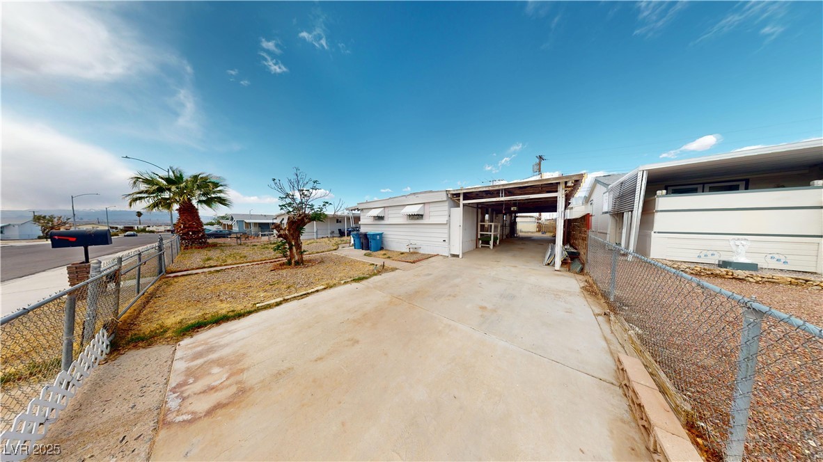 276 Aztec Lane, Henderson, Nevada image 2
