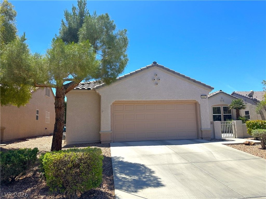 Photo of 2557 Downeyville Avenue, Henderson, NV 89052 (MLS # 2775997)