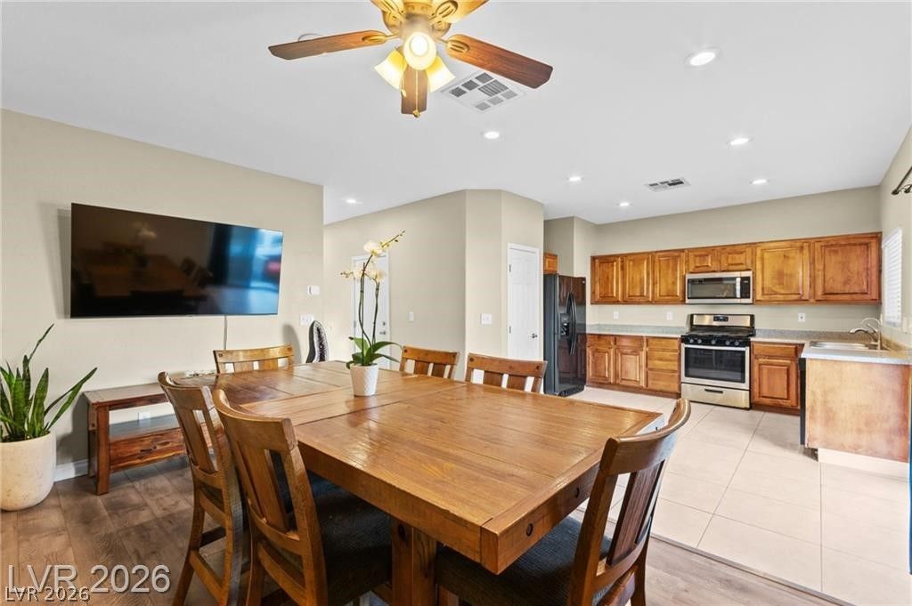 Photo of 3540 Enchanted Mesa Court, Las Vegas, NV 89129 (MLS # 2776080)