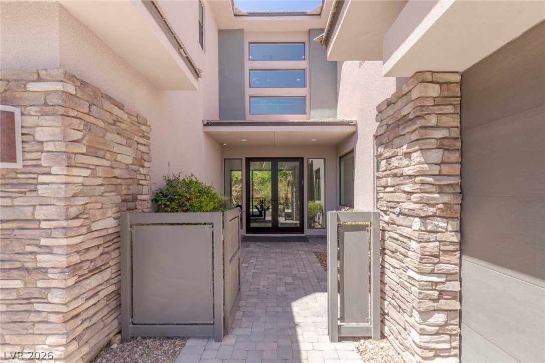 47 Pristine Glen Street