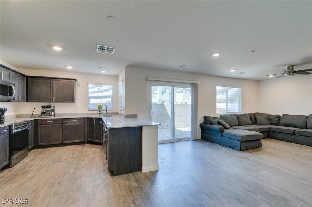 2754 Frosted Teal Avenue