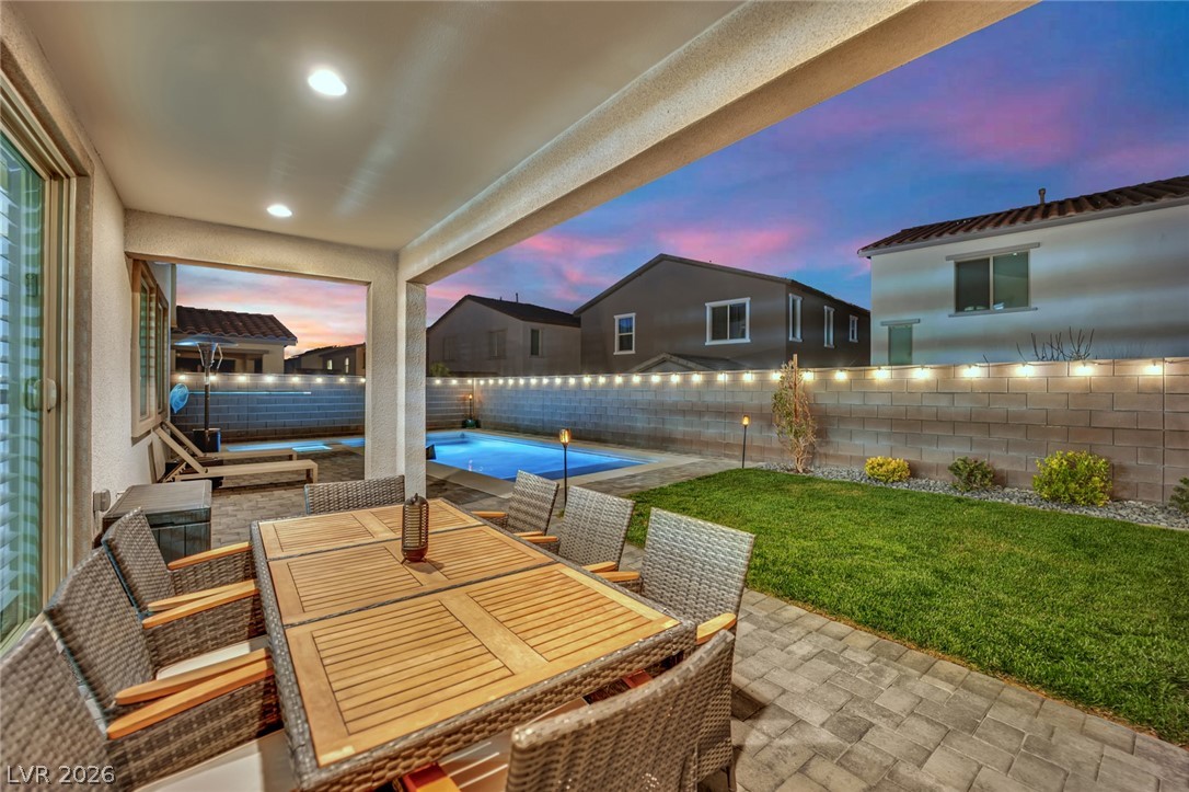 9380 Lunar Ray Street