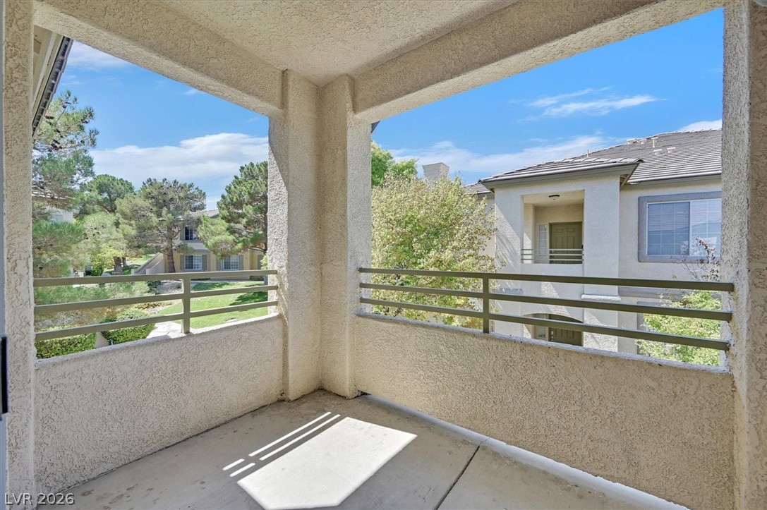 1709 King James Street 204