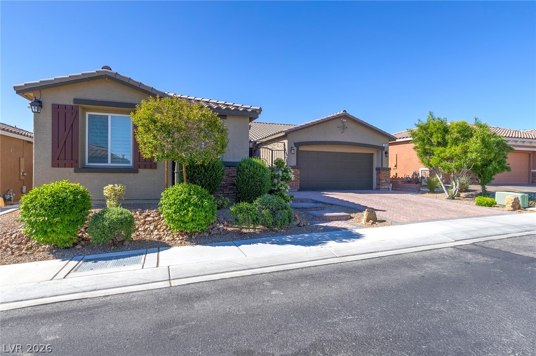 7385 Manse Ranch Avenue