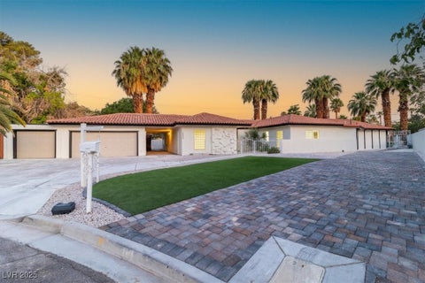 Photo of 2504 Llewellyn Drive, Las Vegas, NV 89102 (MLS # 2722594)