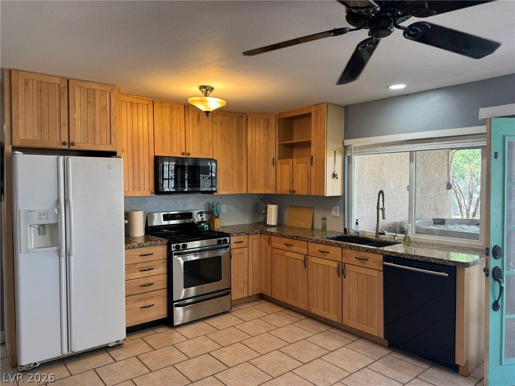 7066 Pinebrook Court