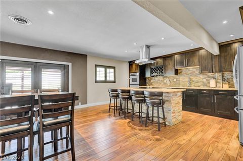 Tiny photo for 2712 W Oakey Boulevard, Las Vegas, NV 89102 (MLS # 2750211)