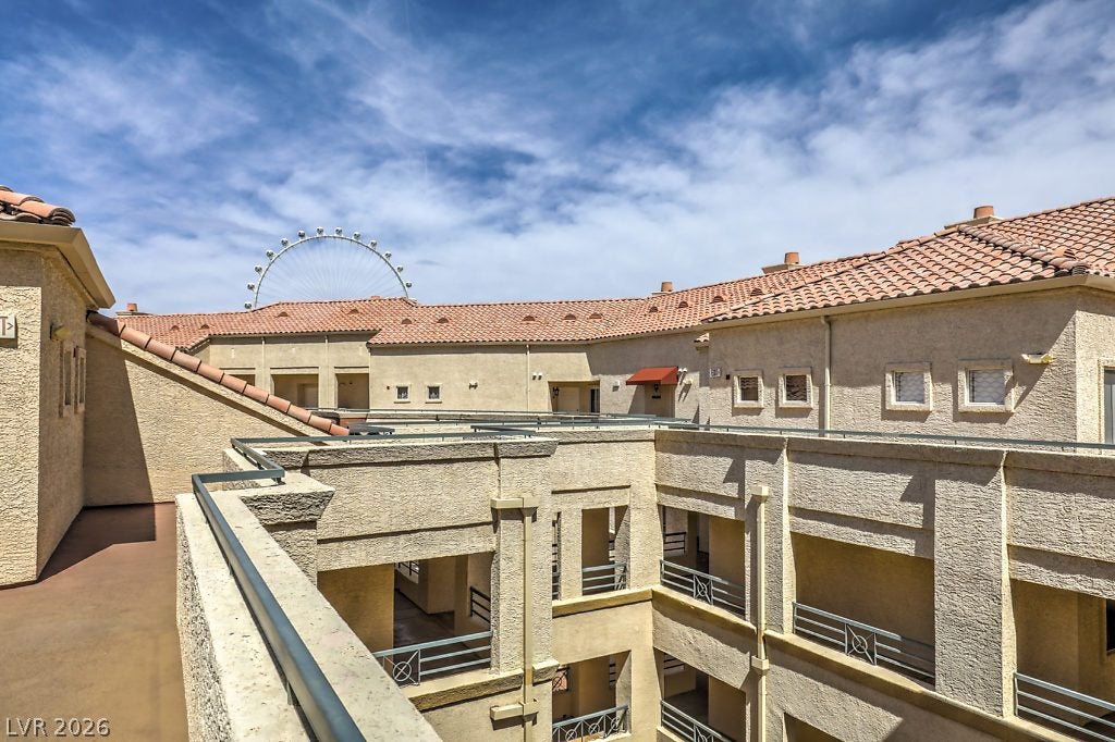Photo of 260 E Flamingo Road #435, Las Vegas, NV 89169 (MLS # 2828886)