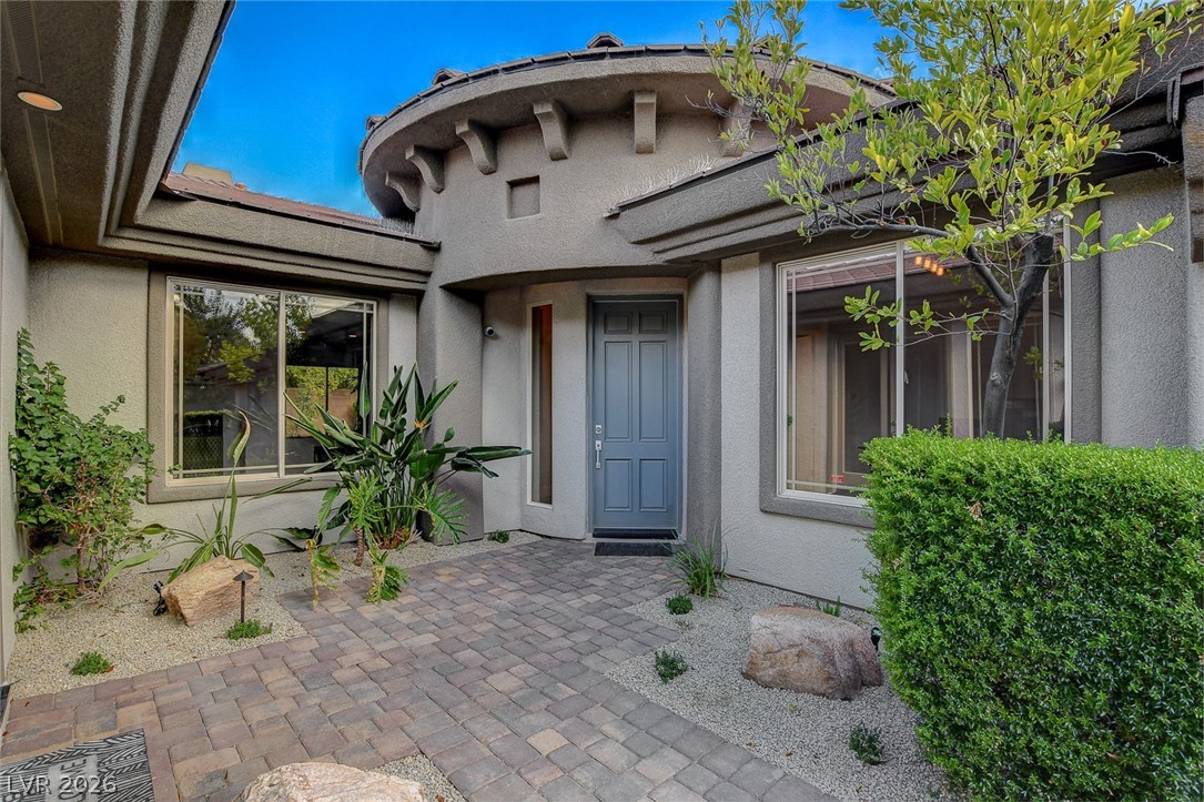 49 Feather Sound Drive