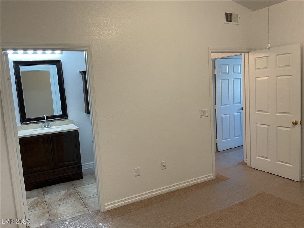 75 N Valle Verde Drive 621