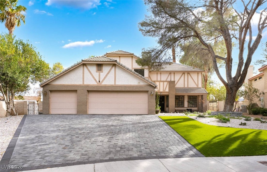 8 Hummingbird Lane