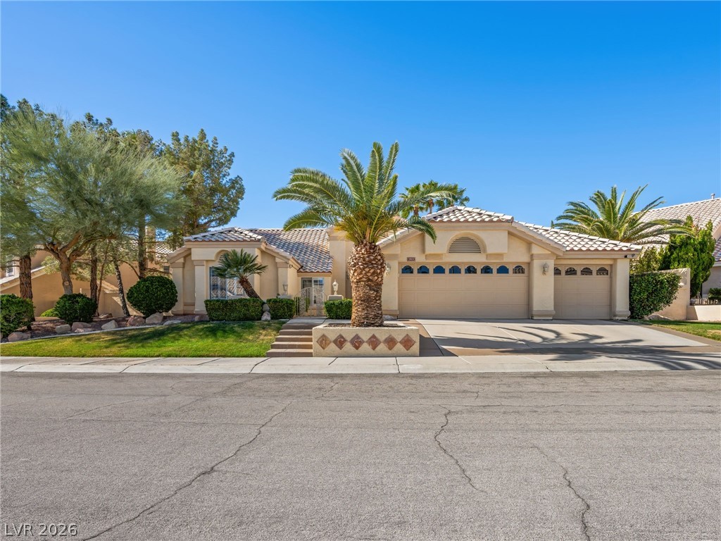 1913 Madagascar Lane