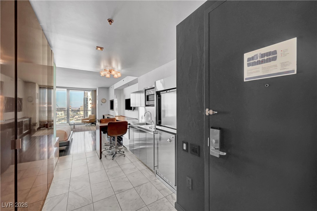 4381 W Flamingo Road 2510