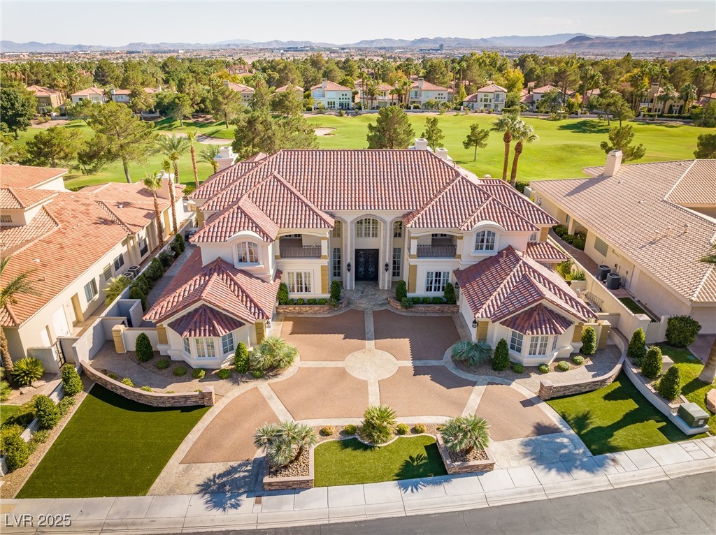 35 Ventana Canyon Drive