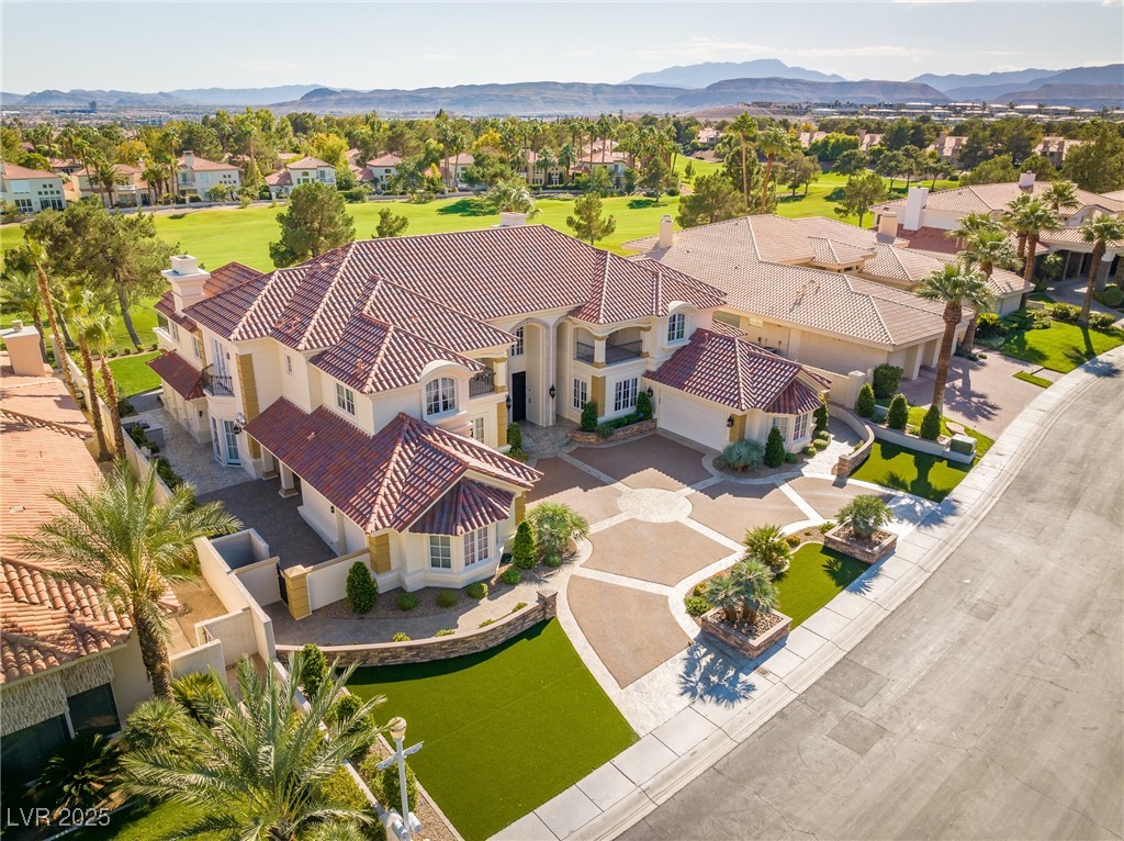 35 Ventana Canyon Drive