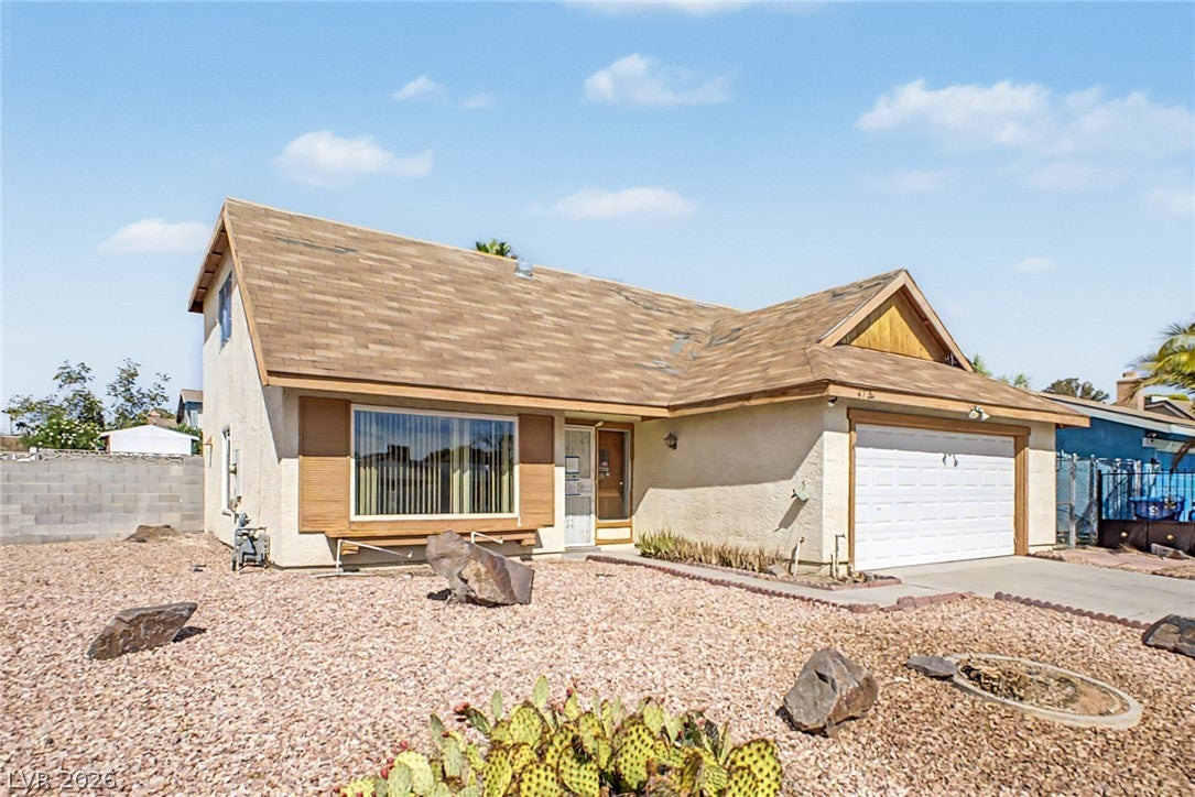 4725 Lake Place